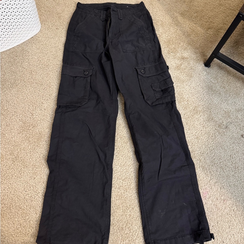 American Eagle Black Cargo Pants